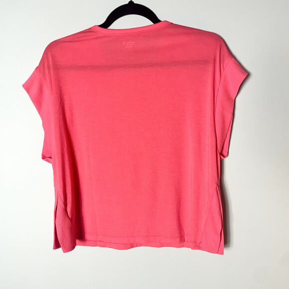 Old Navy Pink Active Tee - Picture 4 of 4